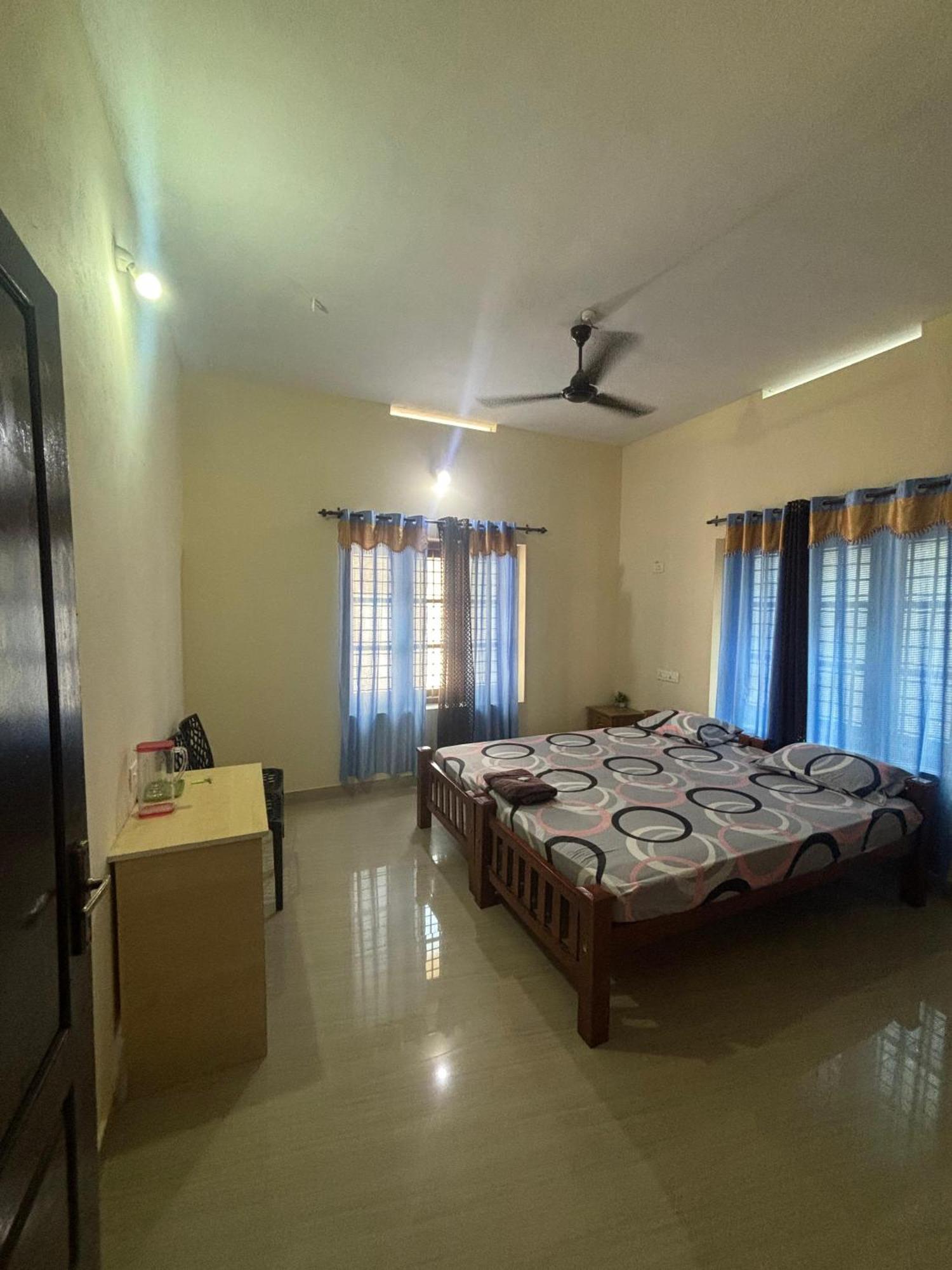 Anugraha Lotus Homestay Varkala Bagian luar foto