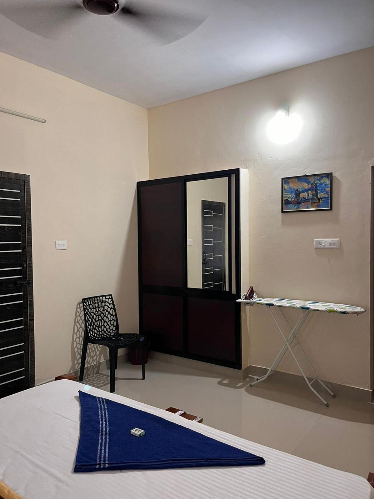 Anugraha Lotus Homestay Varkala Bagian luar foto